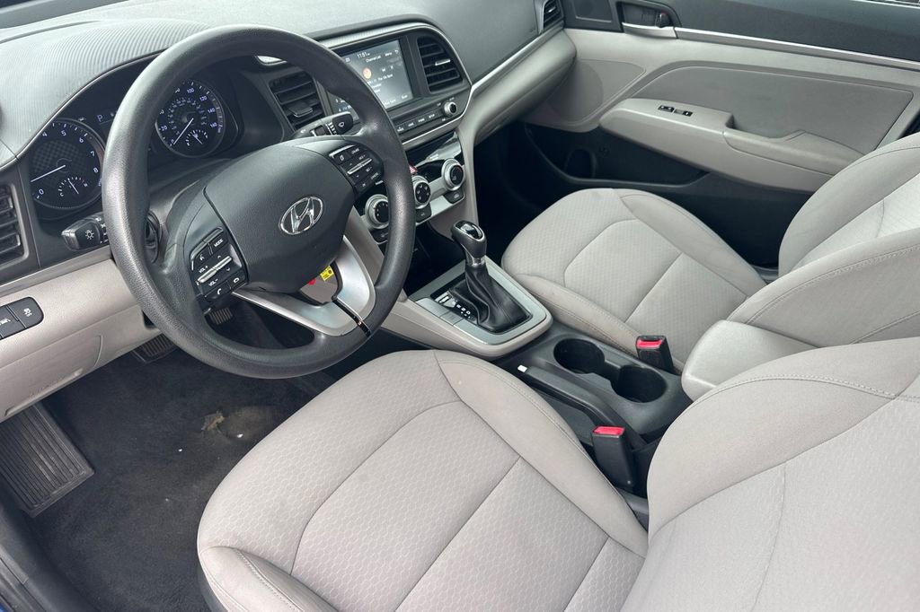 Used 2019 Hyundai Elantra SEL image 10