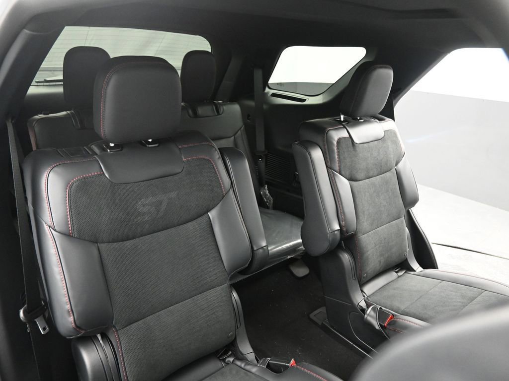 New 2026 Ford Explorer ST w/ Sun And Sound Package image 48
