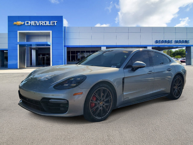 Used 2019 Porsche Panamera GTS AWD/4WD image 2
