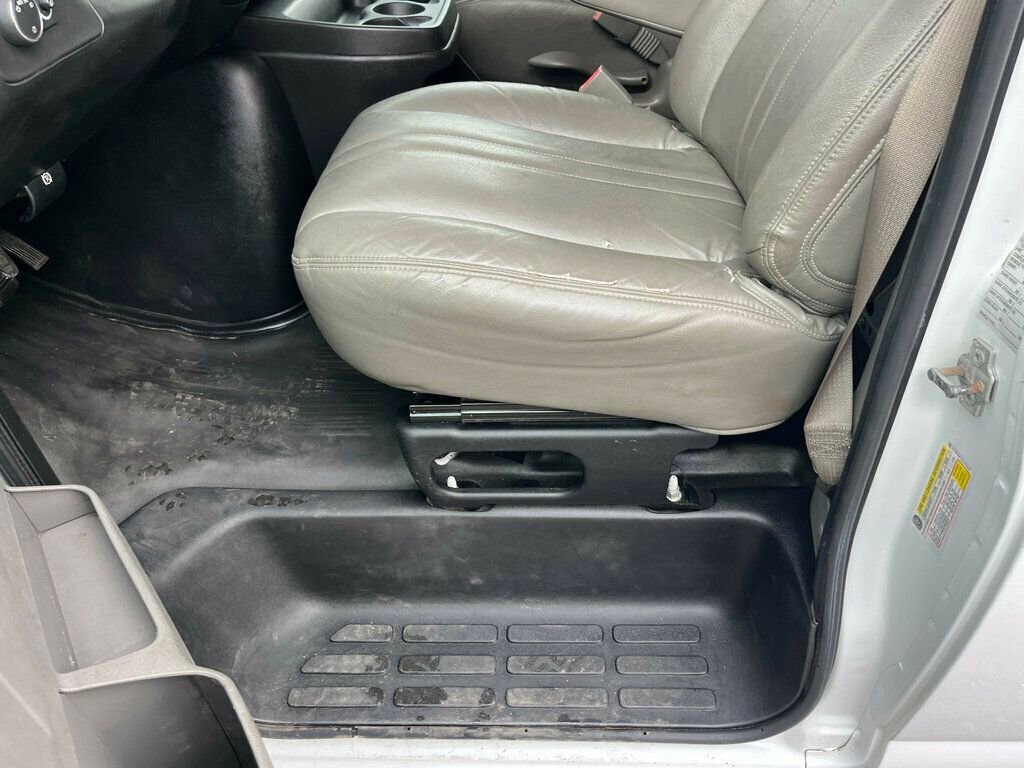 Used 2018 GMC Savana 2500 Extended image 34
