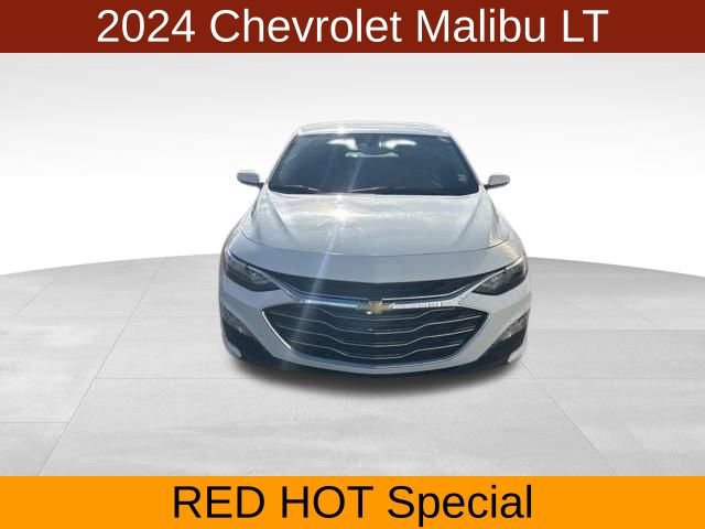 Used 2024 Chevrolet Malibu LT image 2