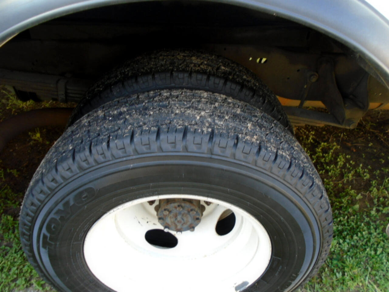 Used 2016 Ford E-350 and Econoline 350 Super Duty w/ A/C Prep Package image 9