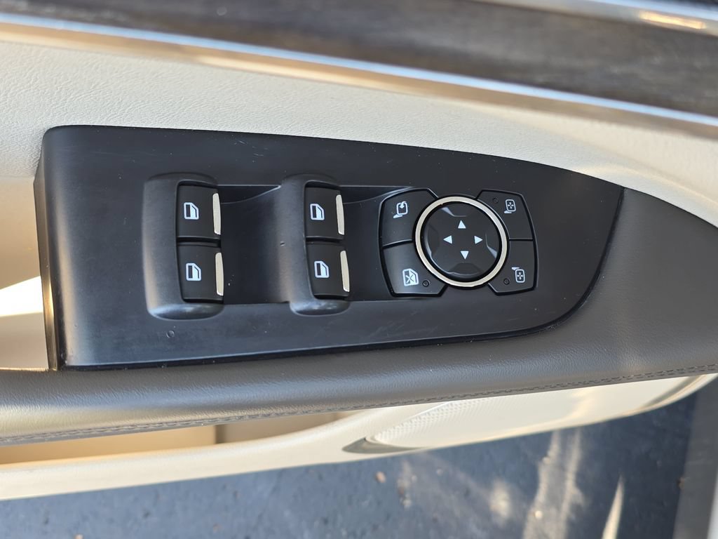 Used 2017 Lincoln MKX Reserve w/ Lincoln MKX Climate Package AWD/4WD image 32