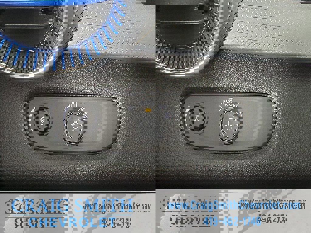 New 2026 Chevrolet Trax LT w/ Sunroof Package image 25