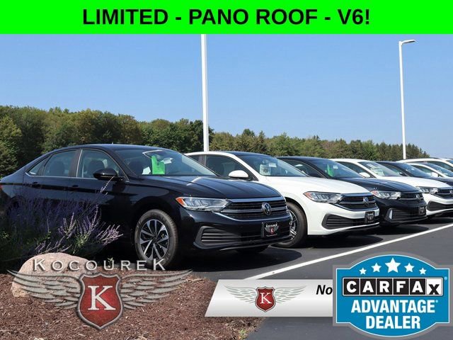 Used 2022 Jeep Cherokee Limited w/ Mopar Interior Package AWD/4WD image 36