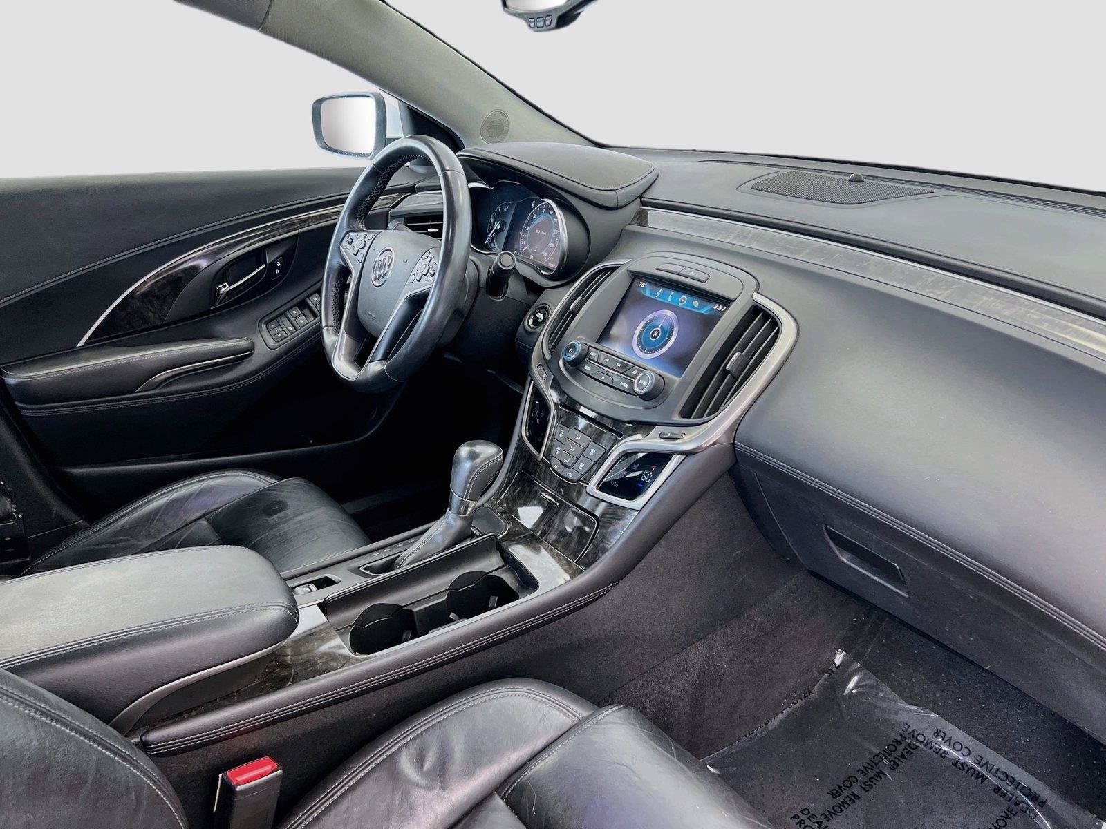 Used 2015 Buick LaCrosse Leather FWD image 28