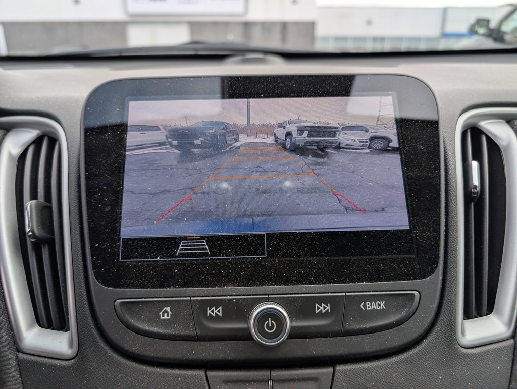 Used 2023 Chevrolet Malibu LT image 14