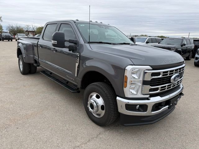 New 2026 Ford F350 XLT w/ 360-Degree Camera Package