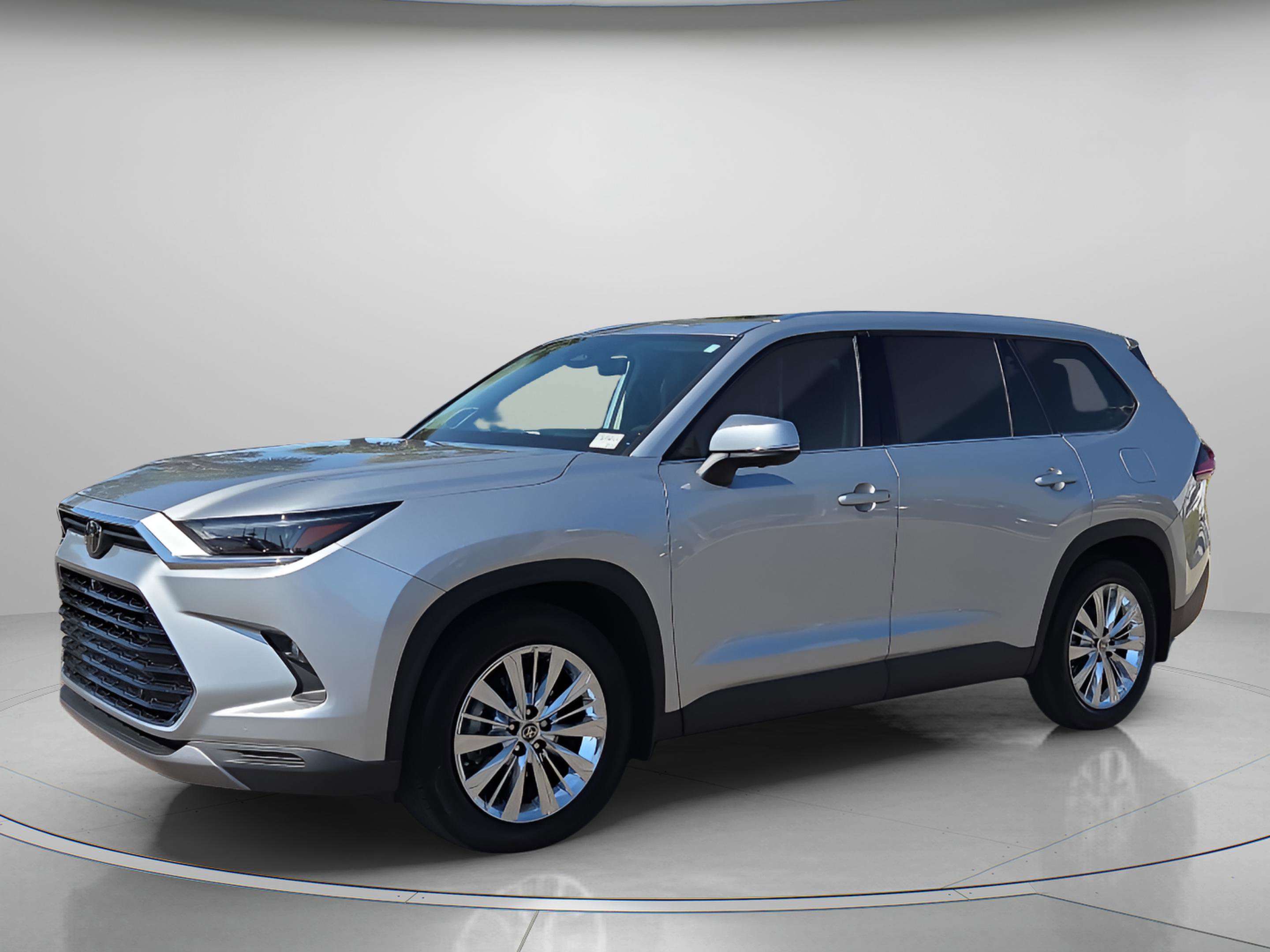 Certified 2024 Toyota Grand Highlander Platinum image 2