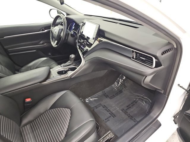 Certified 2023 Toyota Camry SE w/ Cold Weather Package FWD image 36