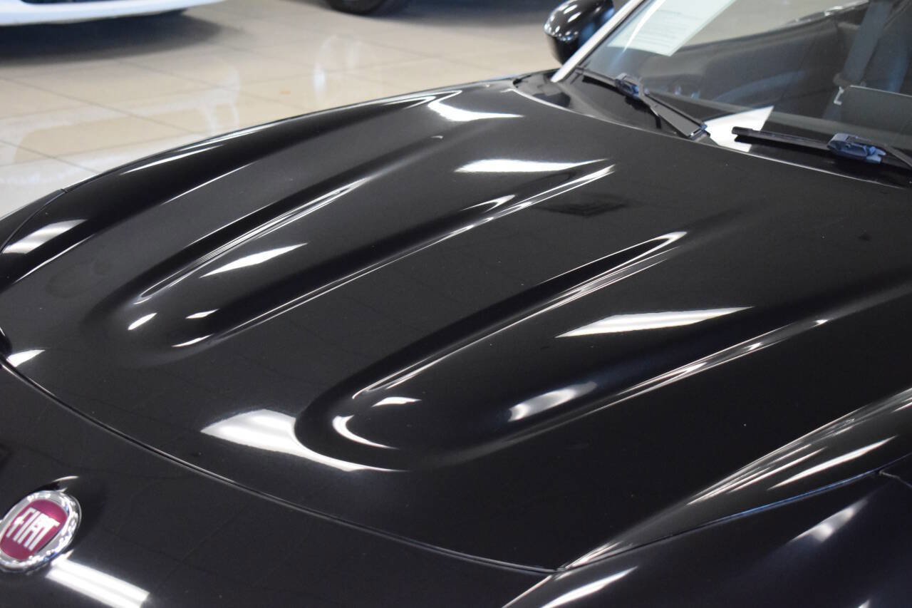 Used 2017 FIAT 124 Spider Lusso image 9