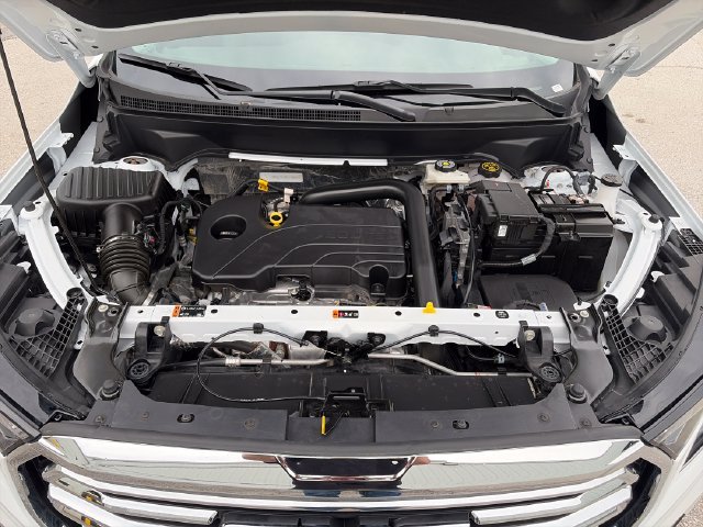 Used 2023 GMC Terrain SLT FWD image 21