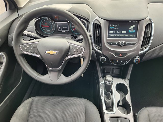 Used 2018 Chevrolet Cruze LT image 27