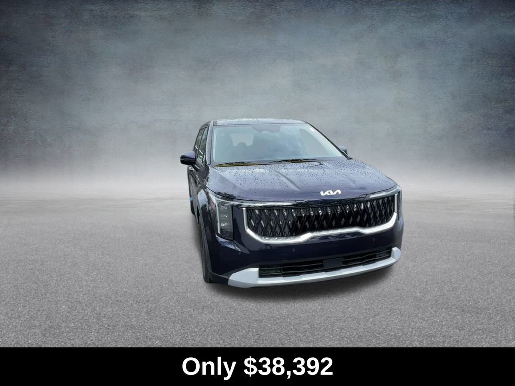 Used 2026 Kia Carnival image 4