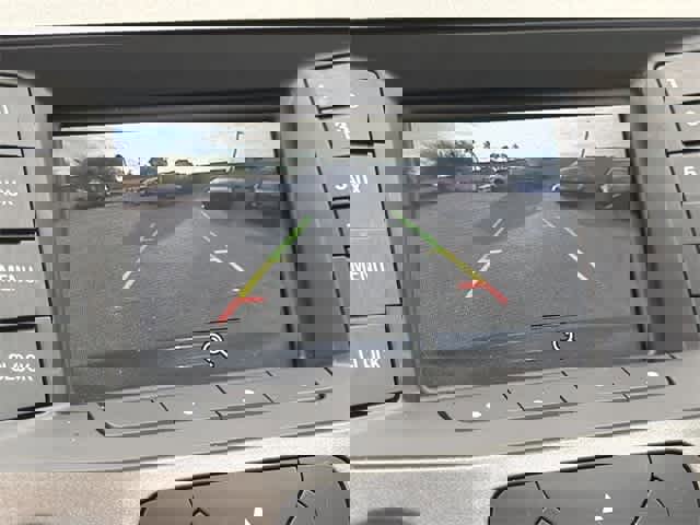 Used 2018 Ford Taurus SE image 22