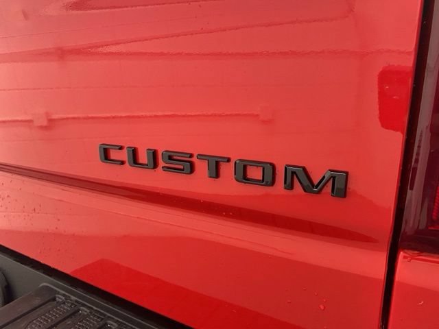 New 2026 Chevrolet Silverado 1500 Custom w/ Turbomax Blackout Package AWD/4WD image 15