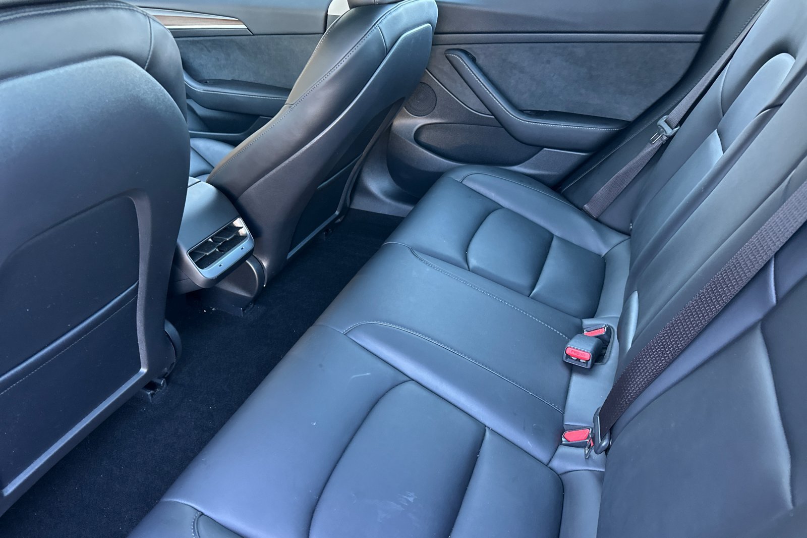 Used 2023 Tesla Model 3 Standard Range RWD image 11