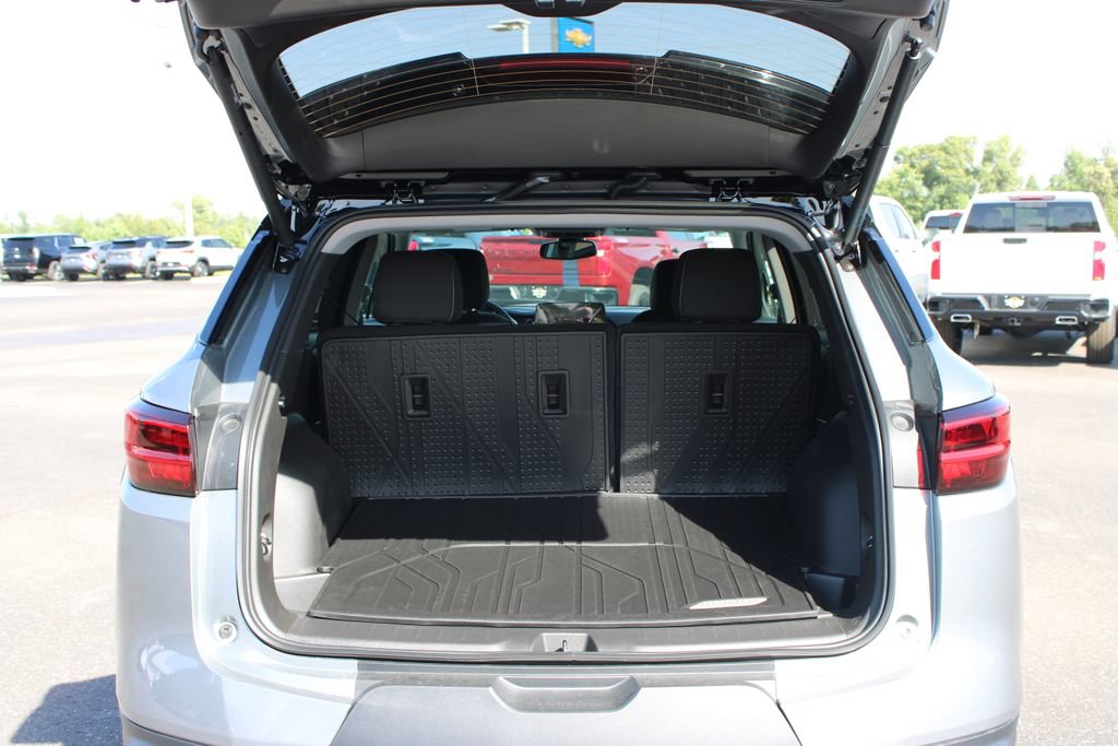 New 2026 Chevrolet Blazer LT w/ Convenience Package FWD image 14