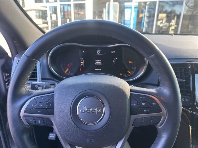 Used 2019 Jeep Grand Cherokee Altitude image 11