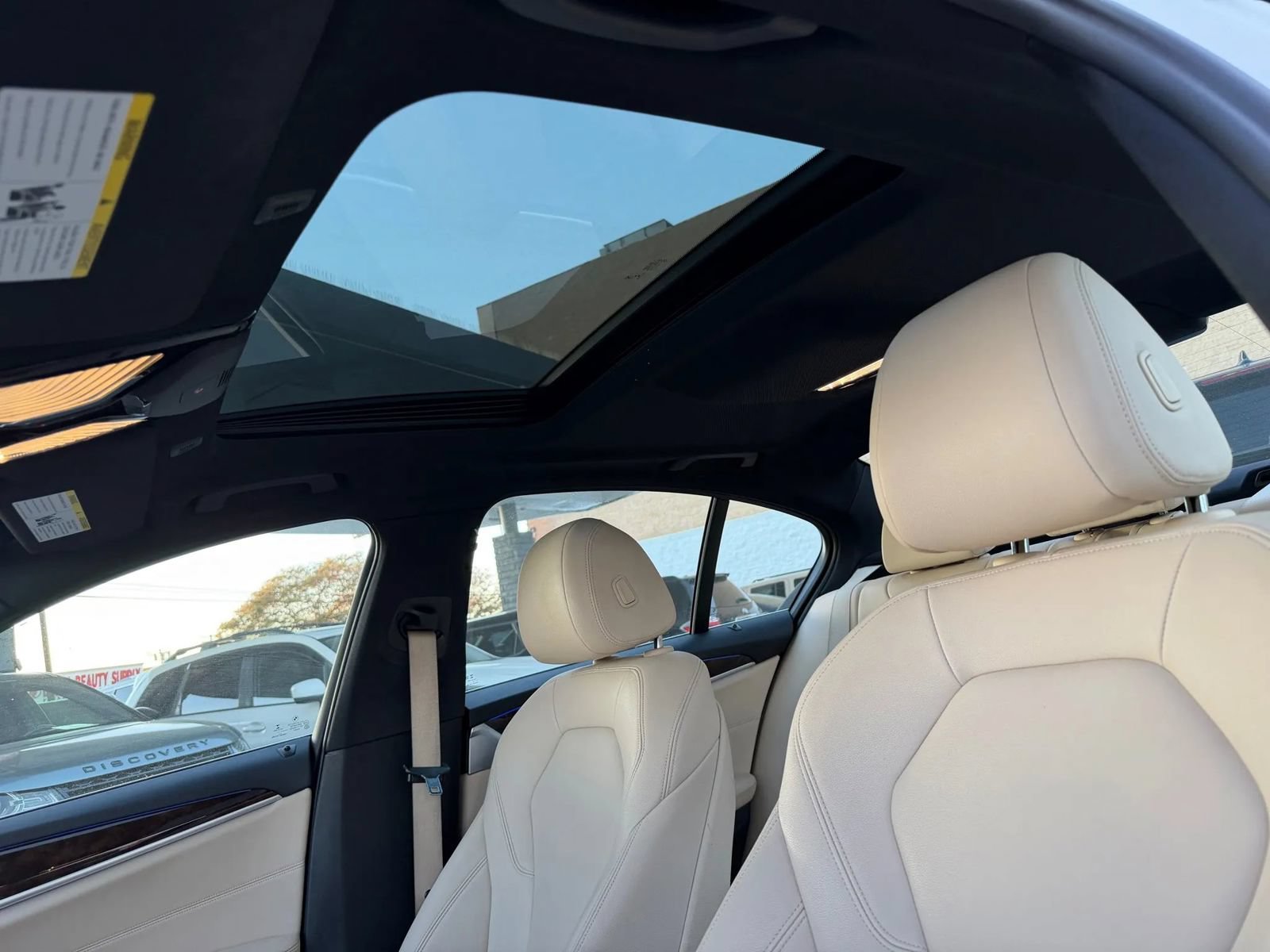Used 2017 BMW 530i RWD image 29