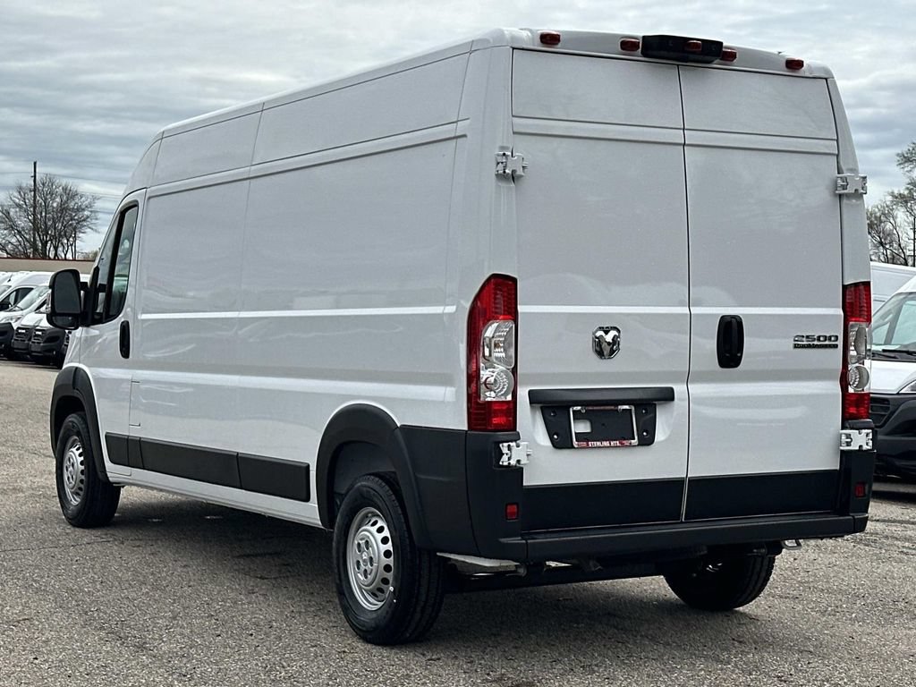 New 2026 RAM ProMaster 2500 w/ Convenience Group FWD image 4