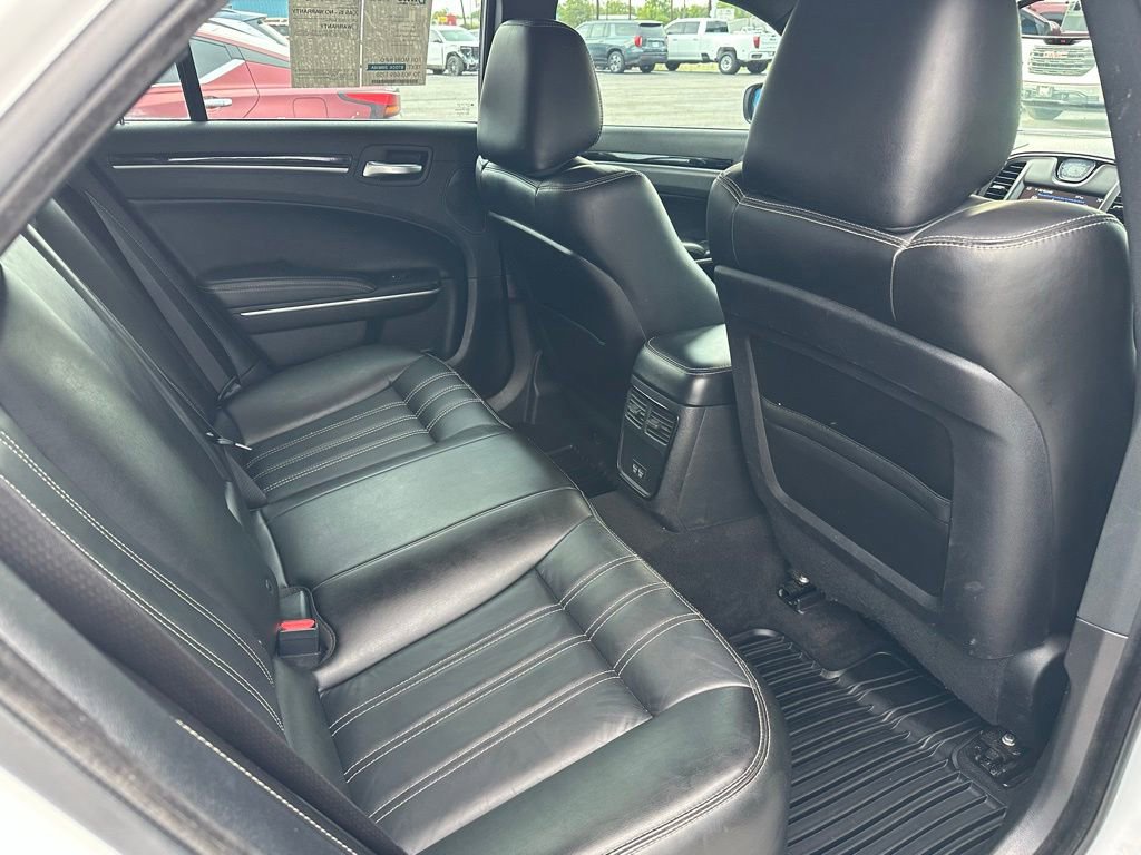 Used 2022 Chrysler 300 S RWD image 18