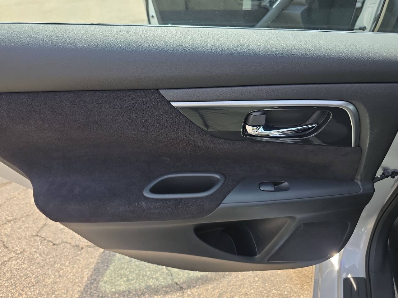Used 2013 Nissan Altima 2.5 S FWD image 9