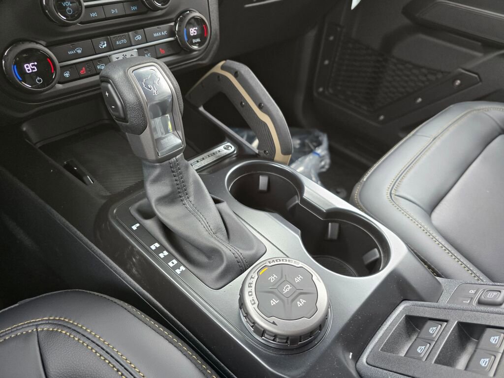 New 2026 Ford Bronco Badlands AWD/4WD image 22