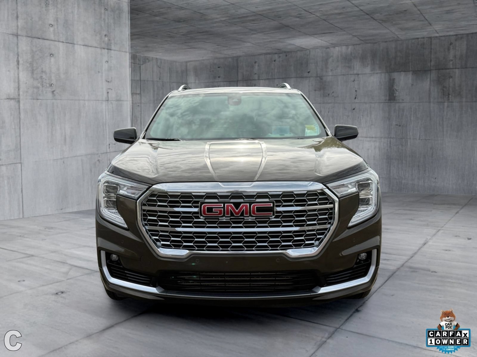 Used 2023 GMC Terrain Denali AWD/4WD image 5
