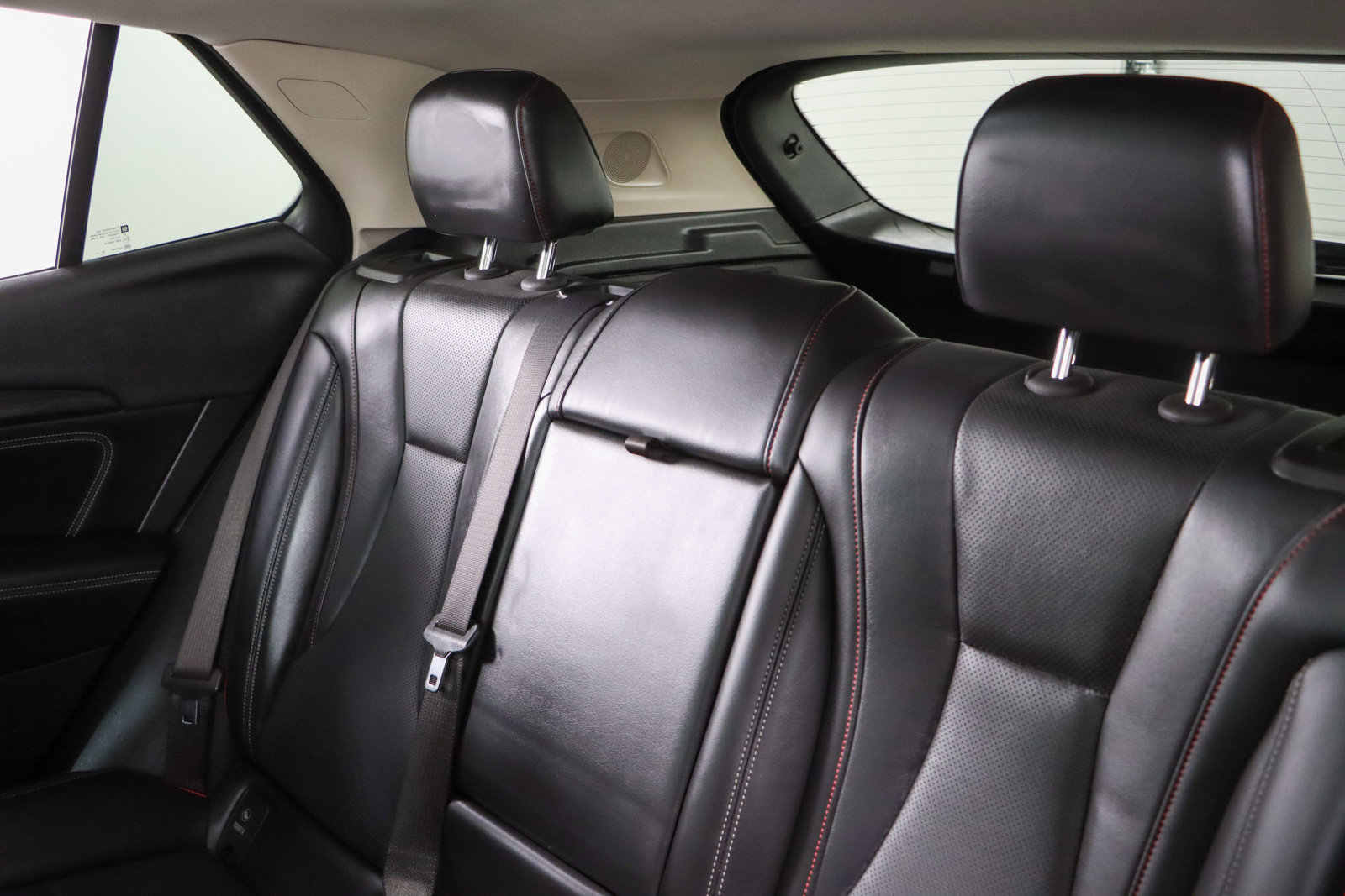 Used 2023 Buick Envision Essence w/ Sport Touring Package AWD/4WD image 25
