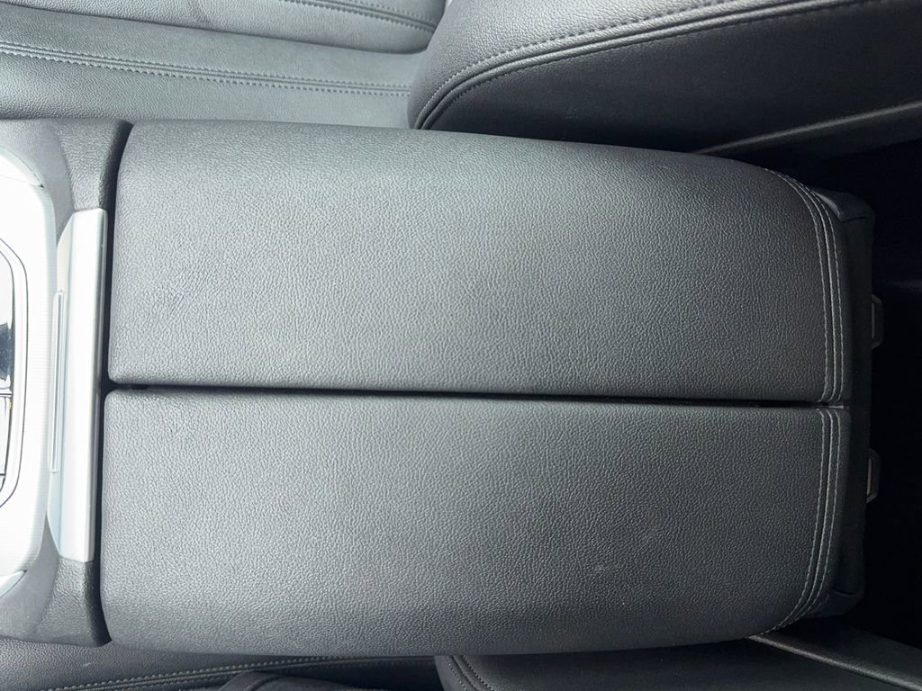 Used 2022 BMW X5 xDrive40i w/ Parking Assistance Package image 34