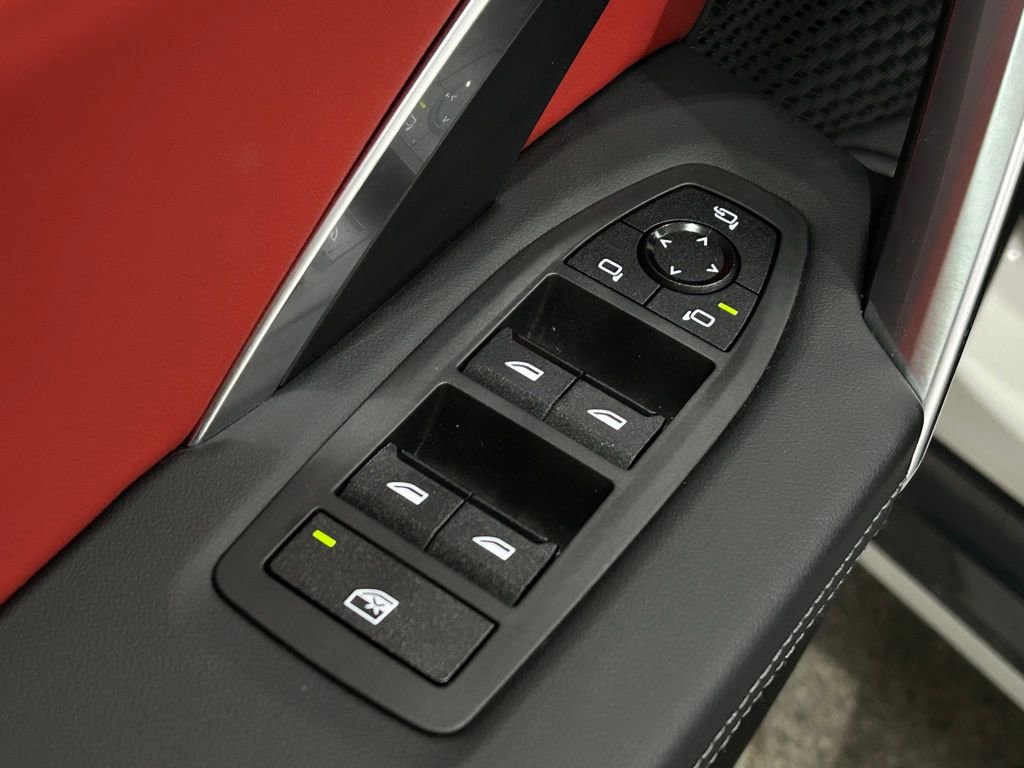 Used 2023 BMW X1 xDrive28i w/ Premium Package image 16