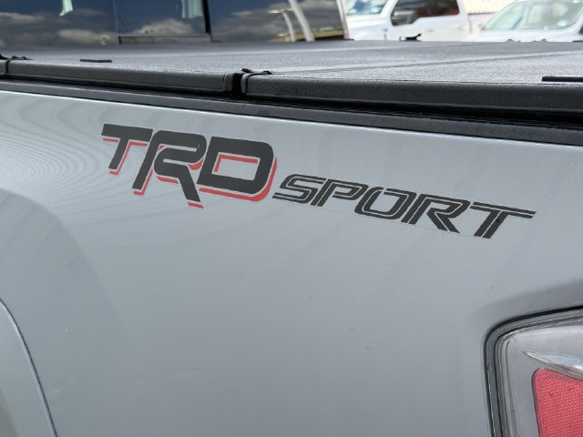 Used 2020 Toyota Tacoma TRD Sport w/ Technology Package RWD image 10