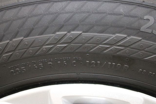 Used 2024 Ford Transit 250 Low Roof w/ Exterior Upgrade Package image 33