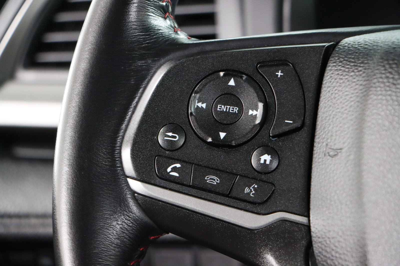 Used 2024 Honda Odyssey Sport image 13