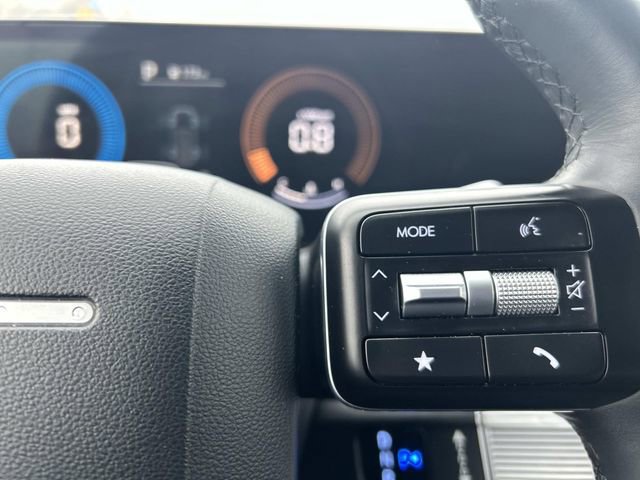 Certified 2024 Hyundai Santa Fe SEL image 24