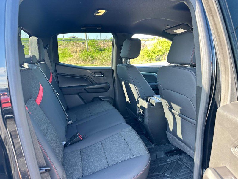 Used 2024 Chevrolet Colorado Z71 w/ Z71 Convenience Package 2 image 11