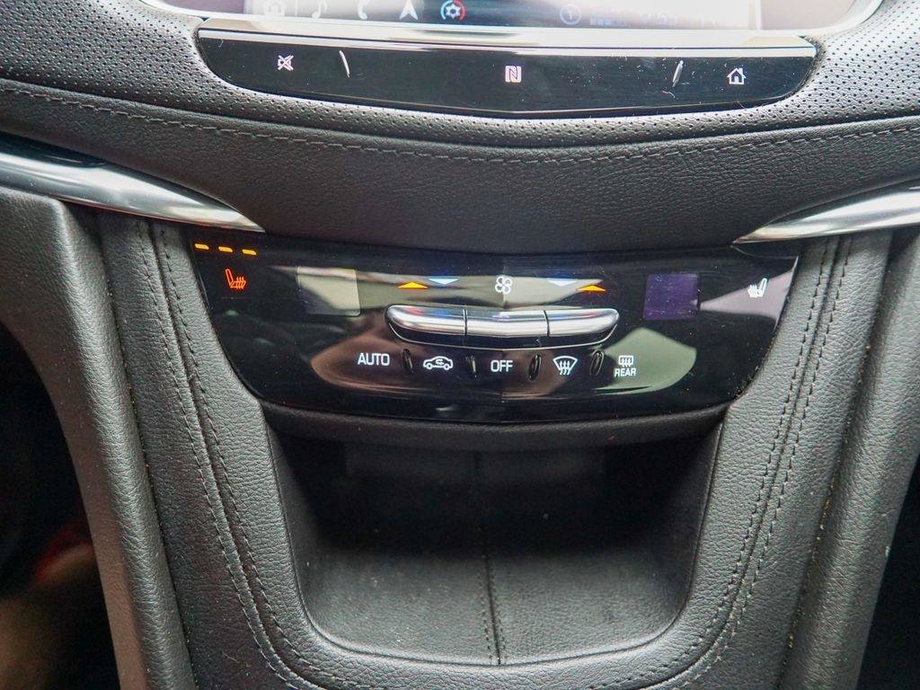 Used 2020 Cadillac XT5 Premium Luxury AWD/4WD image 27