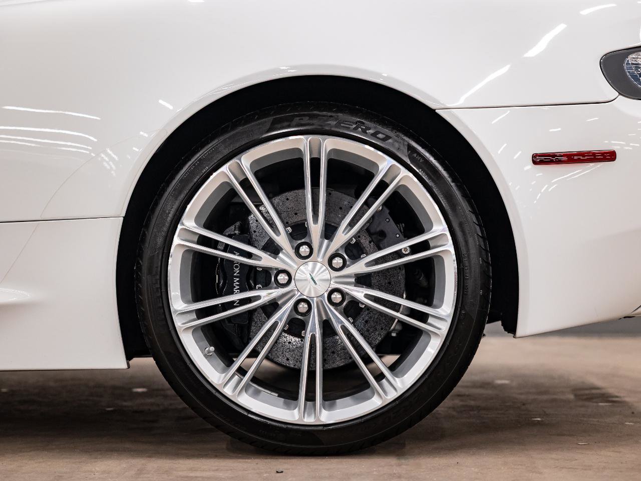 Used 2012 Aston Martin Virage Coupe image 22