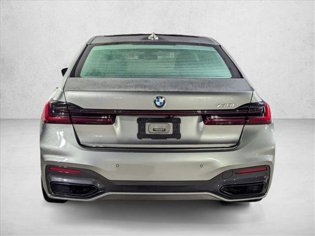 Used 2020 BMW 740i w/ M Sport Package image 6