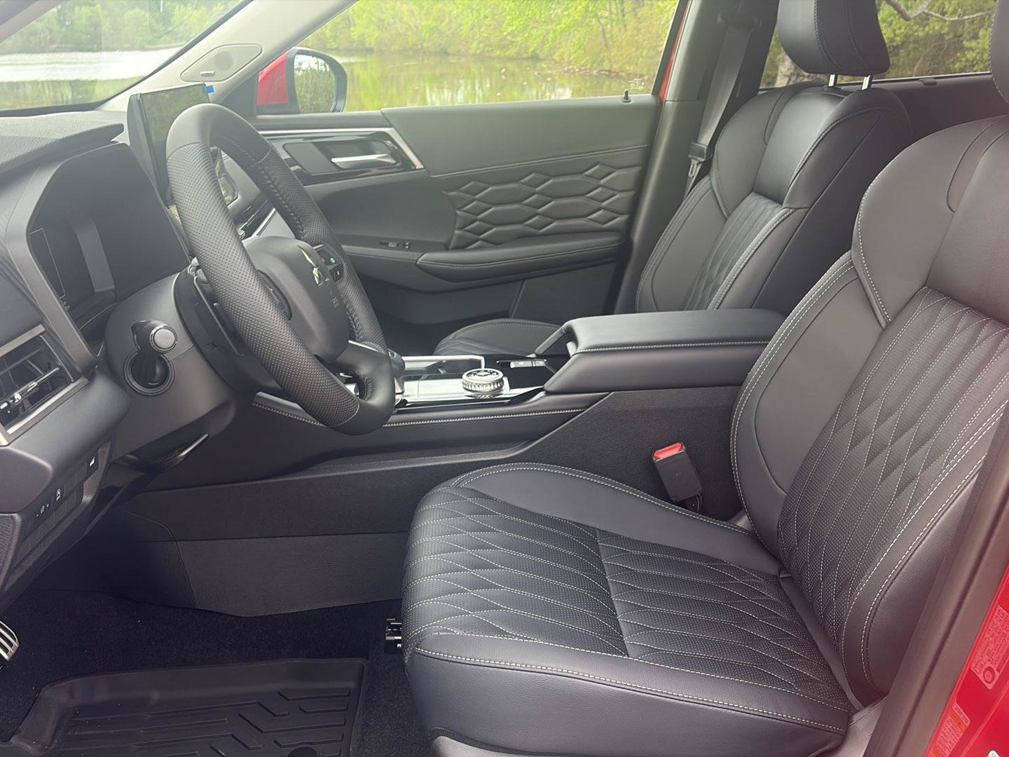 New 2026 Mitsubishi Outlander SEL AWD/4WD image 15