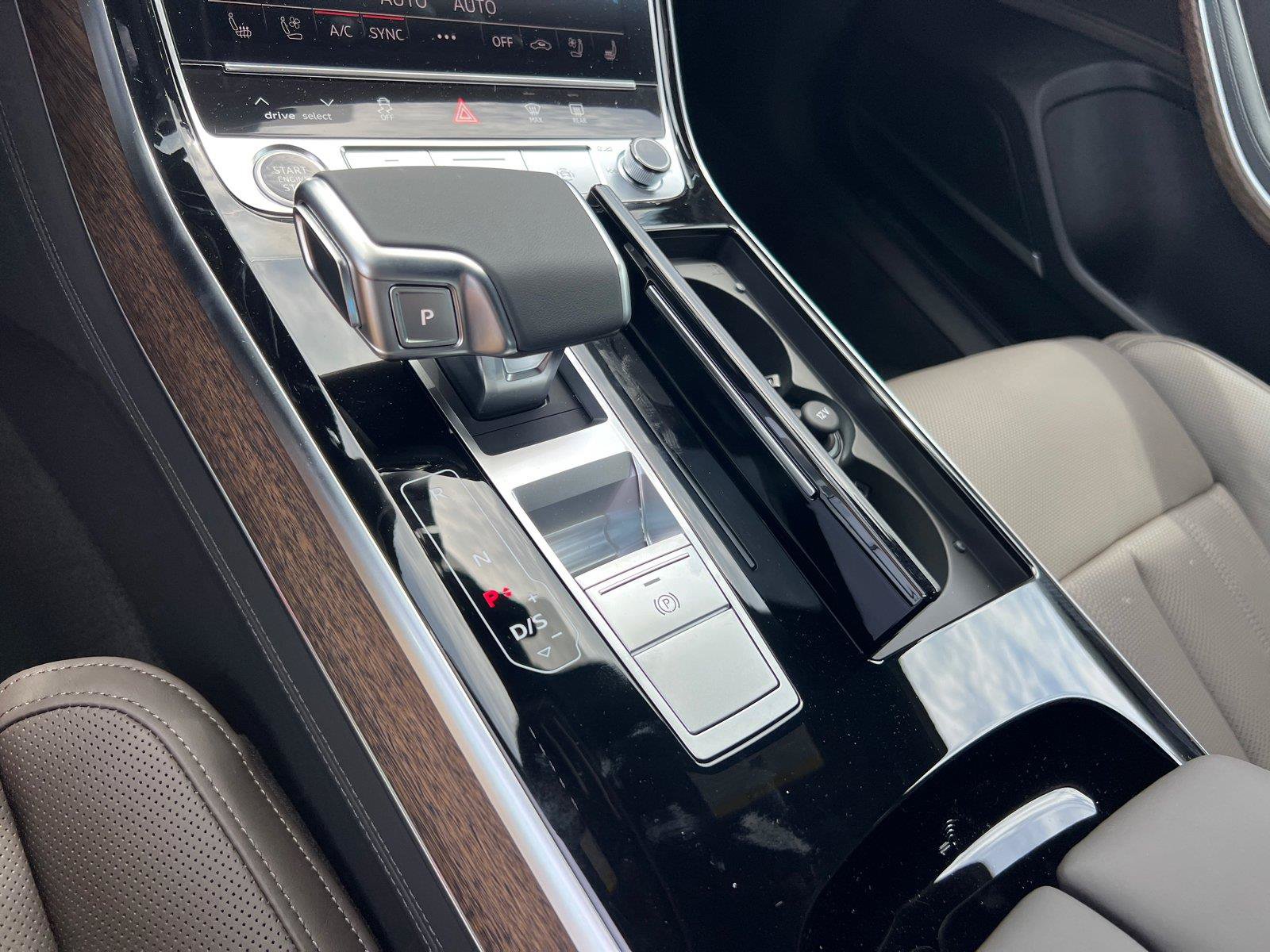 New 2026 Audi A8 L 3.0T AWD/4WD image 27