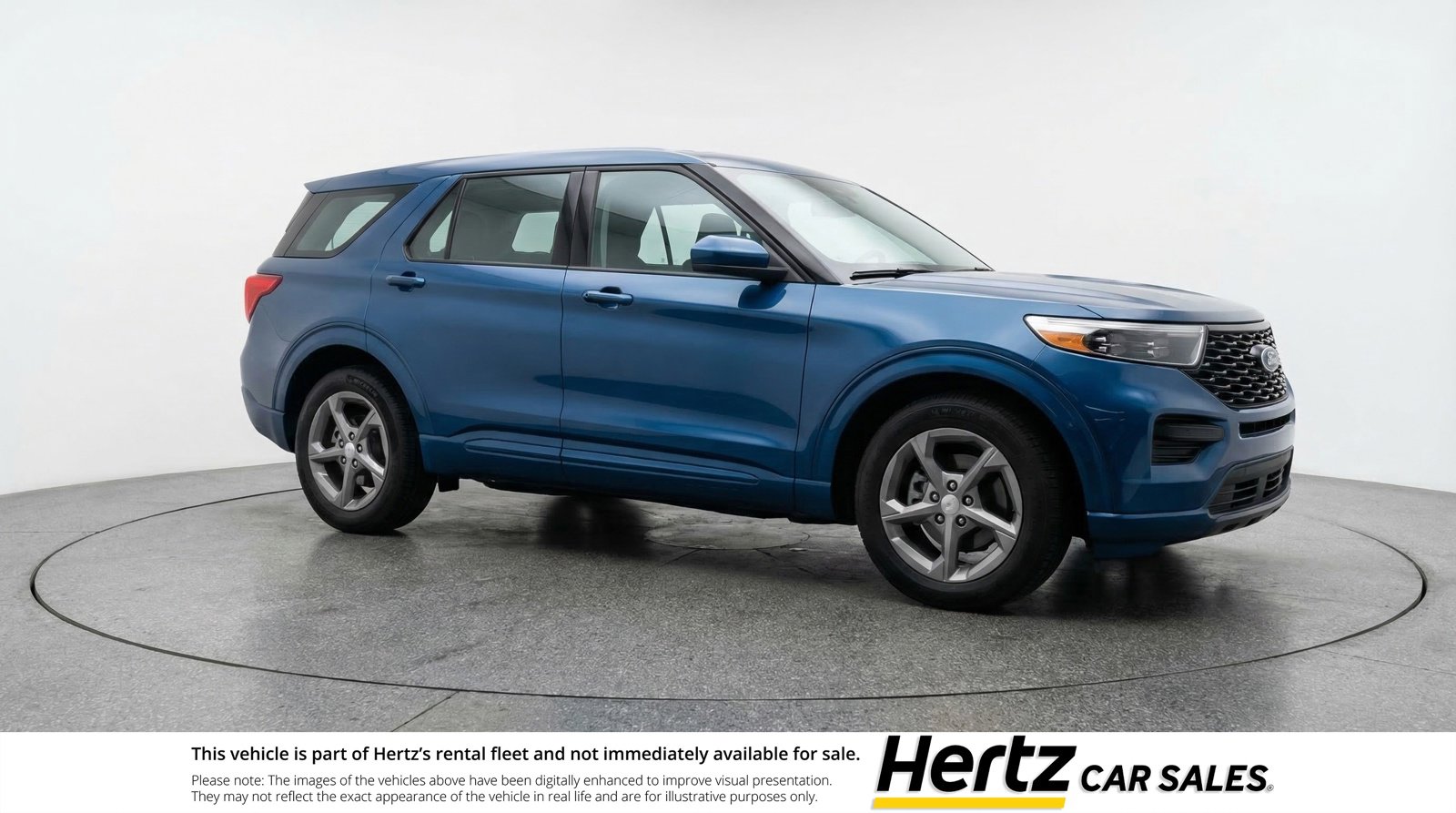 Used 2024 Ford Explorer Limited image 1