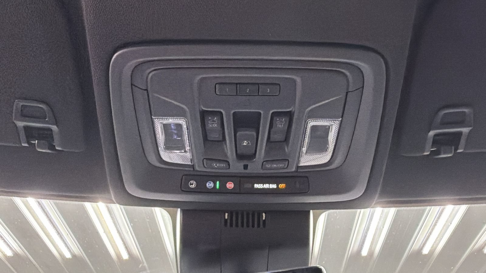 Used 2026 Chevrolet Silverado 1500 ZR2 AWD/4WD image 36