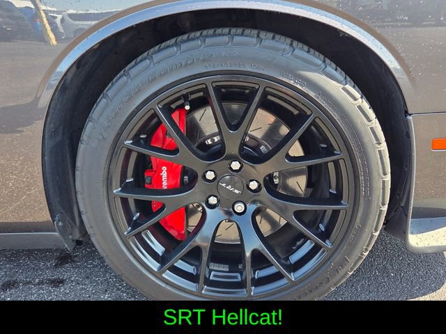 Used 2016 Dodge Challenger SRT Hellcat image 9