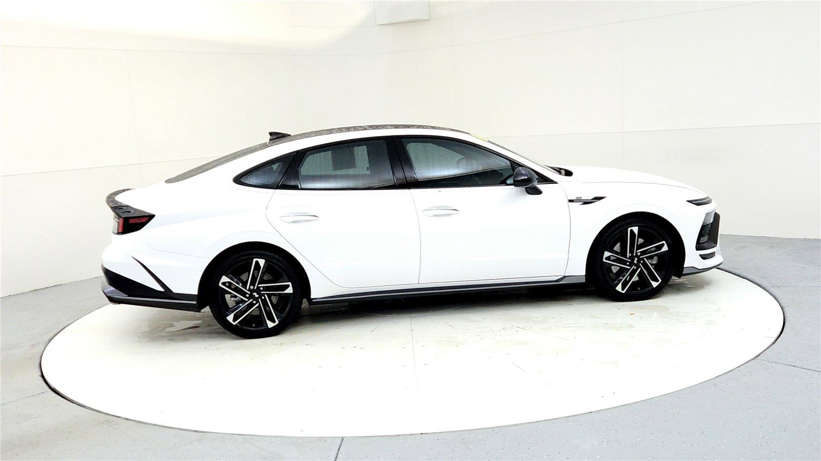 Used 2025 Hyundai Sonata N Line image 6