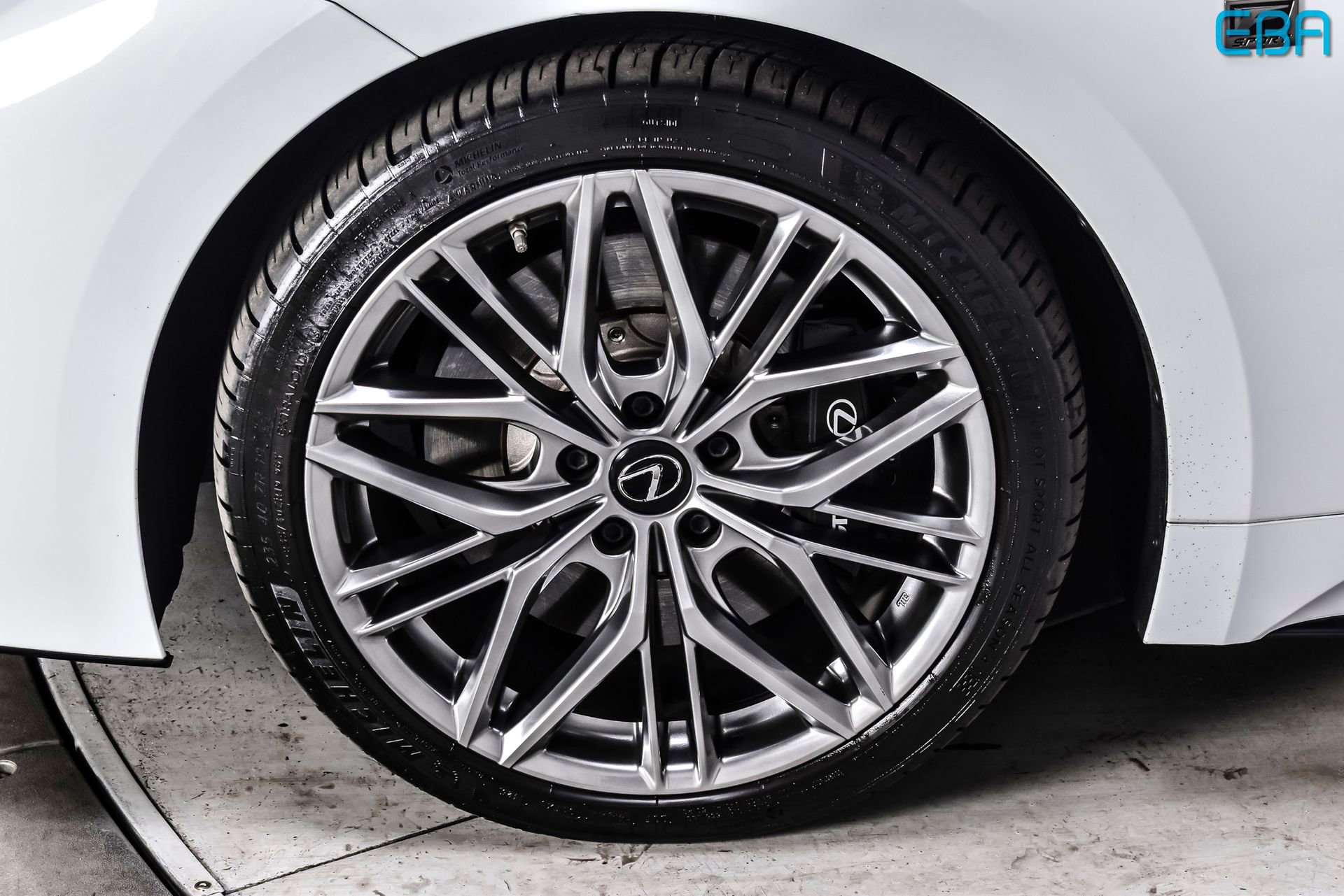 Used 2022 Lexus IS 500 image 10