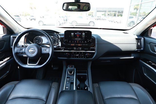 Used 2022 Nissan Pathfinder SL w/ SL Premium Package FWD image 32