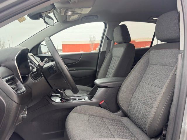 Used 2023 Chevrolet Equinox LT image 6