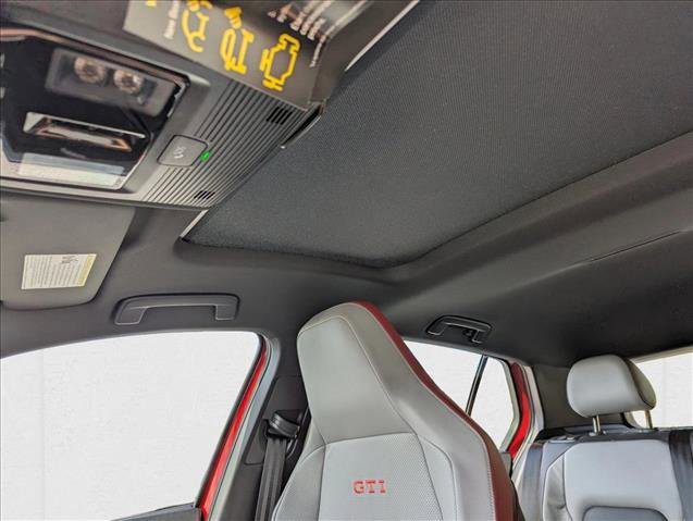 New 2025 Volkswagen GTI SE image 19